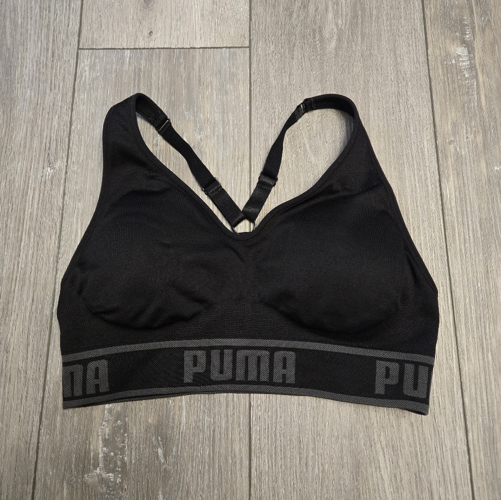 PUMA Black Sports Bra MEDIUM LIKE NEW